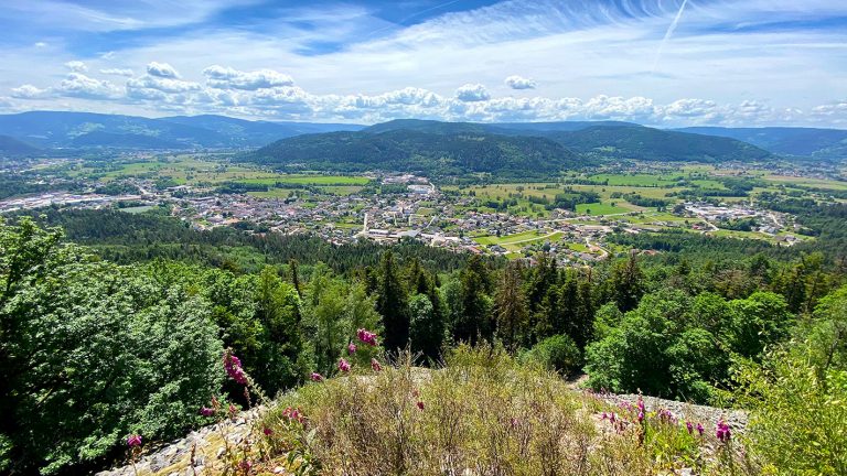 Mirador sobre el valle de Moselotte y Saint-Amé