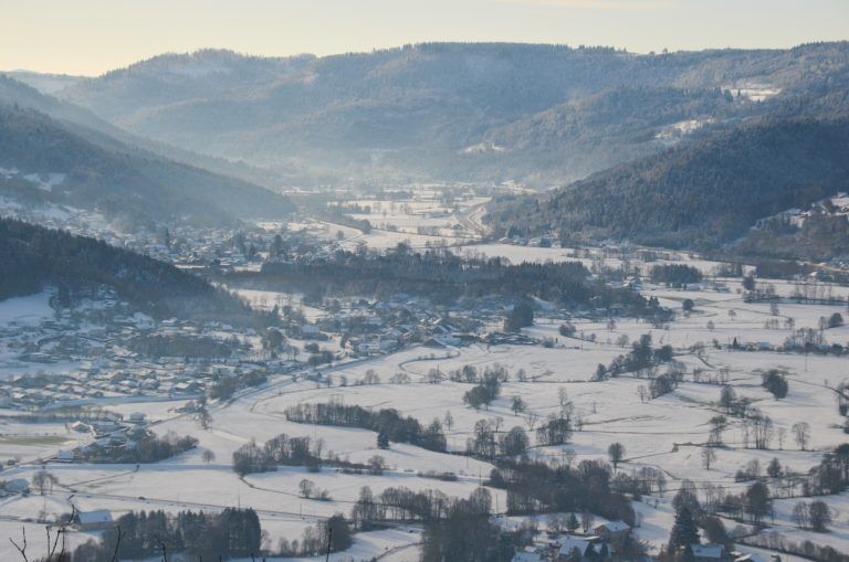 Uitzichtpunt over de Vogezen vanaf de Saint-Mont